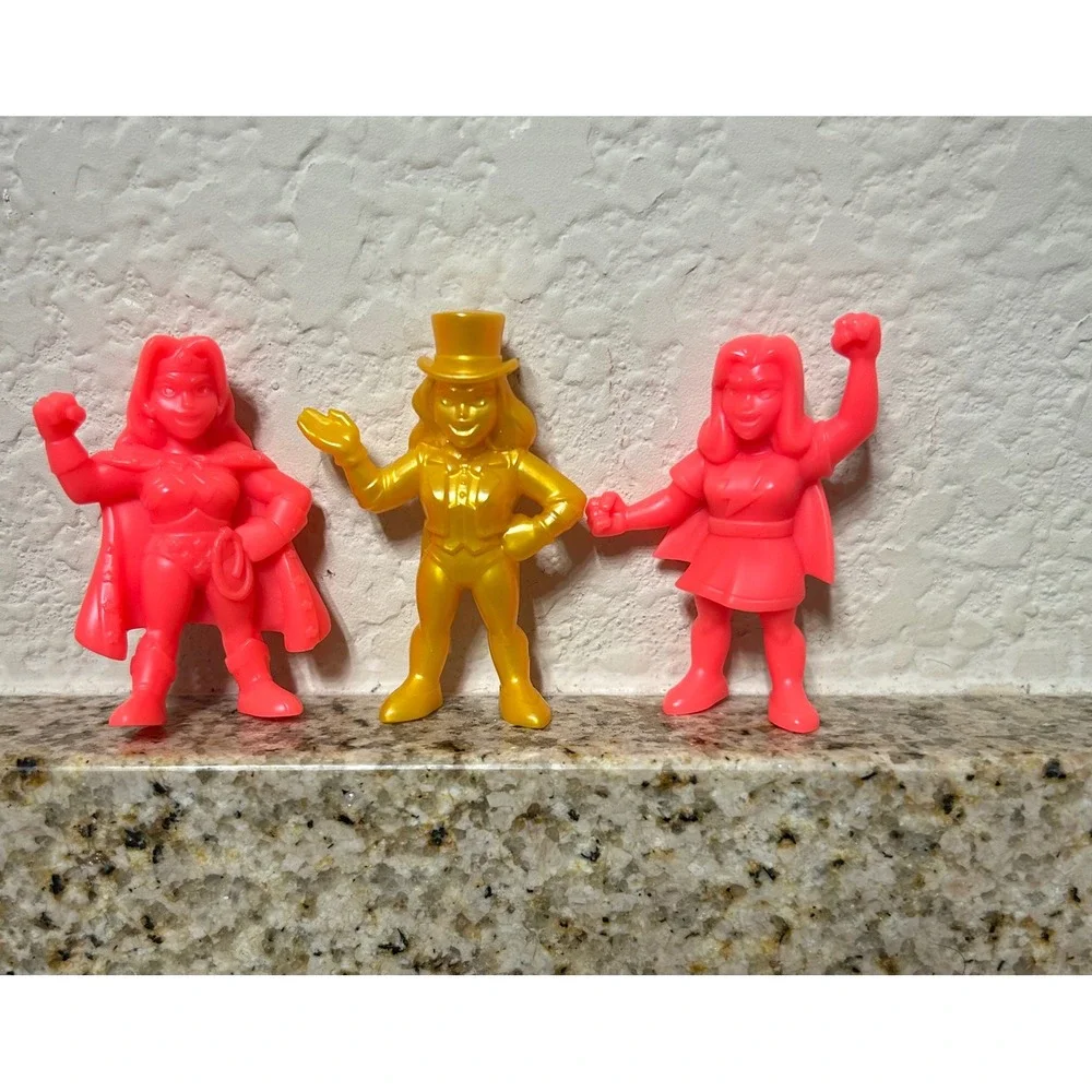 Wendy's‎ DC Comics Action Figures Lot of 3